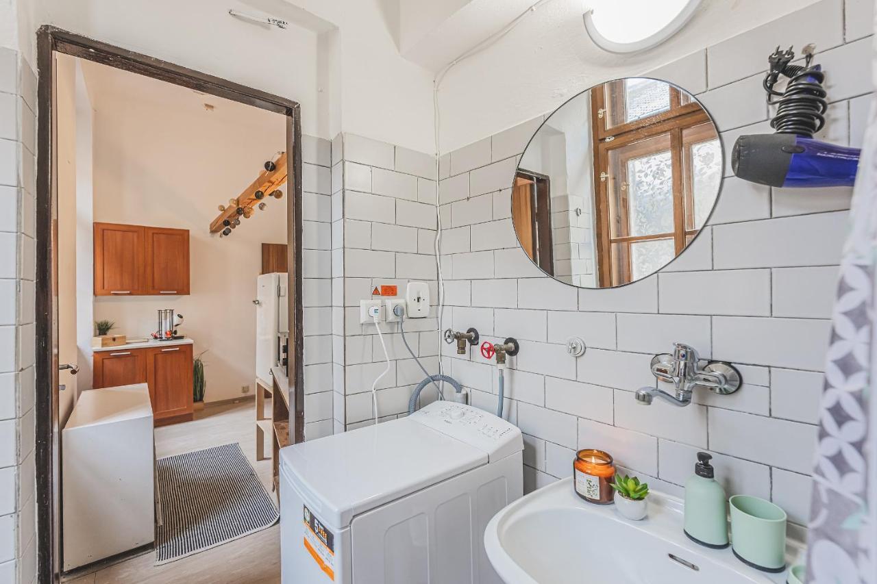 Carolina'S Central Apartment Hradec Králové Kültér fotó